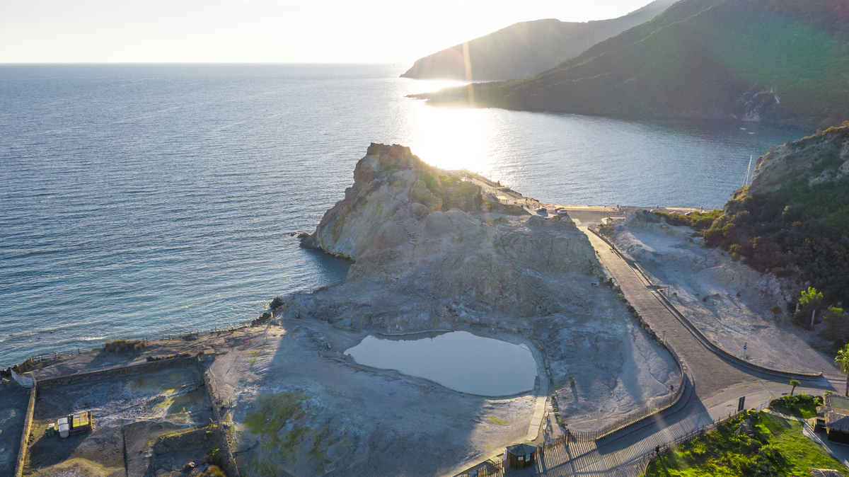 Terme libere di Vulcano, Sicilia. Terme in Italia