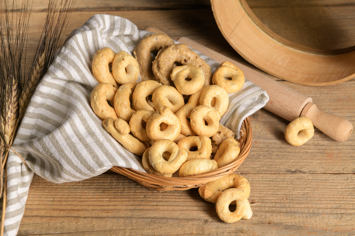 turismo enogastronomico, taralli, puglia