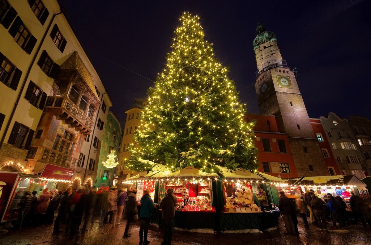 10 città da visitare a Natale. innsbruck, Austria.
