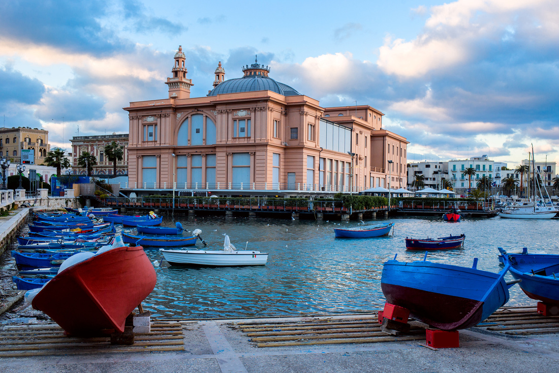 Cosa fare e vedere a Bari, Museo teatro Margherita