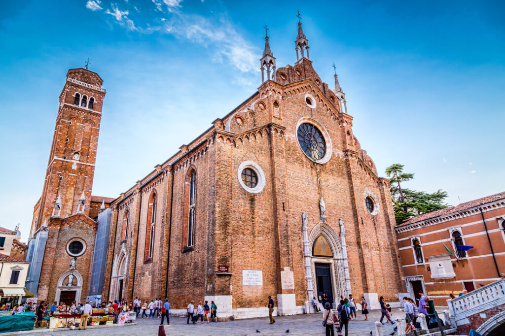 Cosa vedere a Venezia, Basilica dei Frari