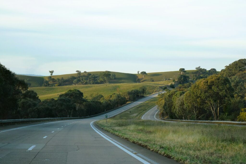 Strada curva, Australia